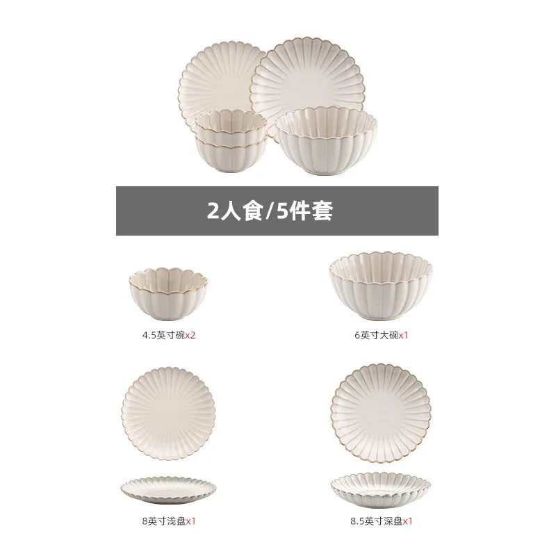 Biały zestaw naczyń ceramicznych do kuchni japandi