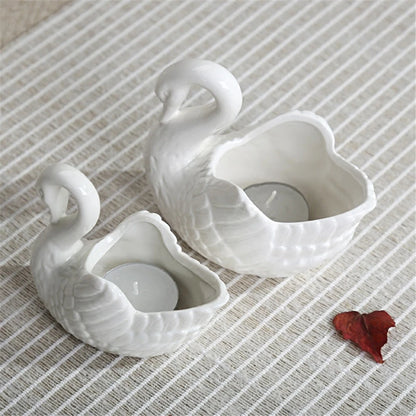 Ceramiczna doniczka łabędź do domu którą postawisz wszędzie
