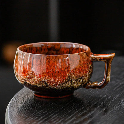 Ceramiczna filiżanka do kawy w rustykalnym stylu czerwona z brązem