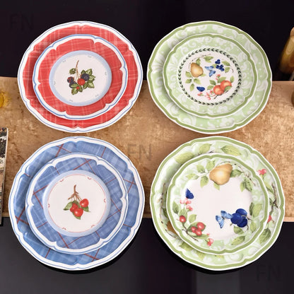 Zestaw ceramicznych talerzy do kuchni w klasycznym stylu francuskim