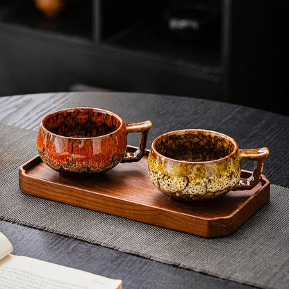 Ceramiczna filiżanka do kawy w rustykalnym stylu czerwona z brązem